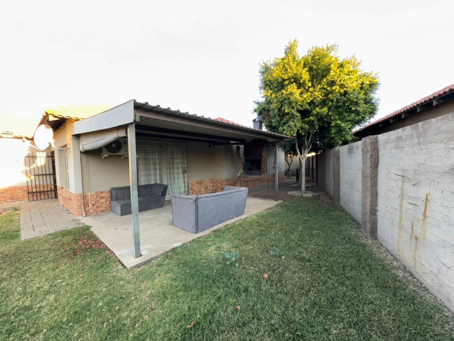 3 Bedroom Property for Sale in Waterkloof A H North West